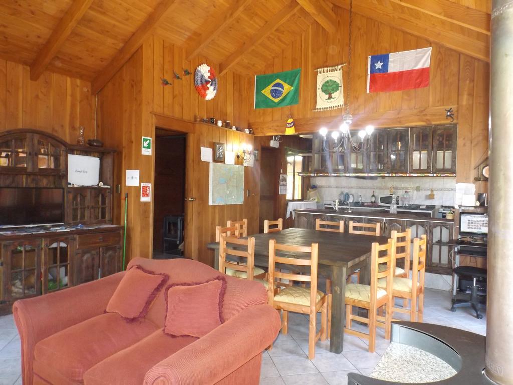 Hostal El Nogal Пукон Екстер'єр фото