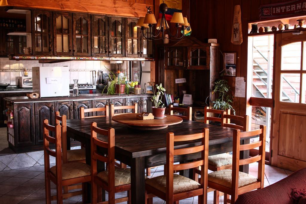 Hostal El Nogal Пукон Екстер'єр фото