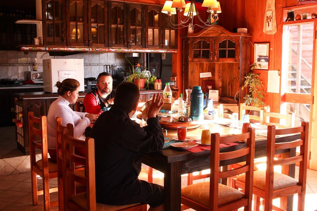 Hostal El Nogal Пукон Екстер'єр фото