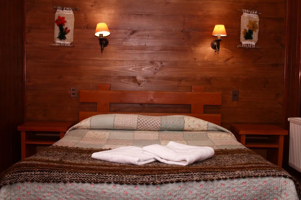 Hostal El Nogal Пукон Екстер'єр фото