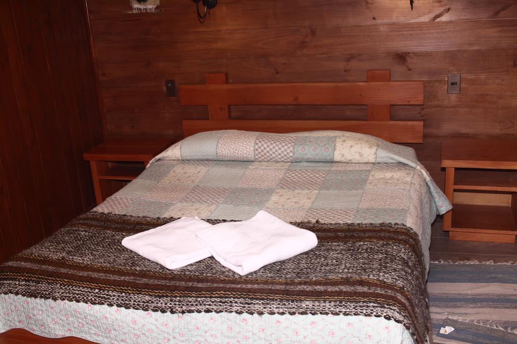 Hostal El Nogal Пукон Екстер'єр фото