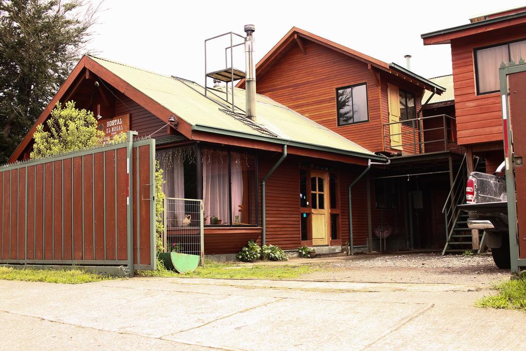 Hostal El Nogal Пукон Екстер'єр фото