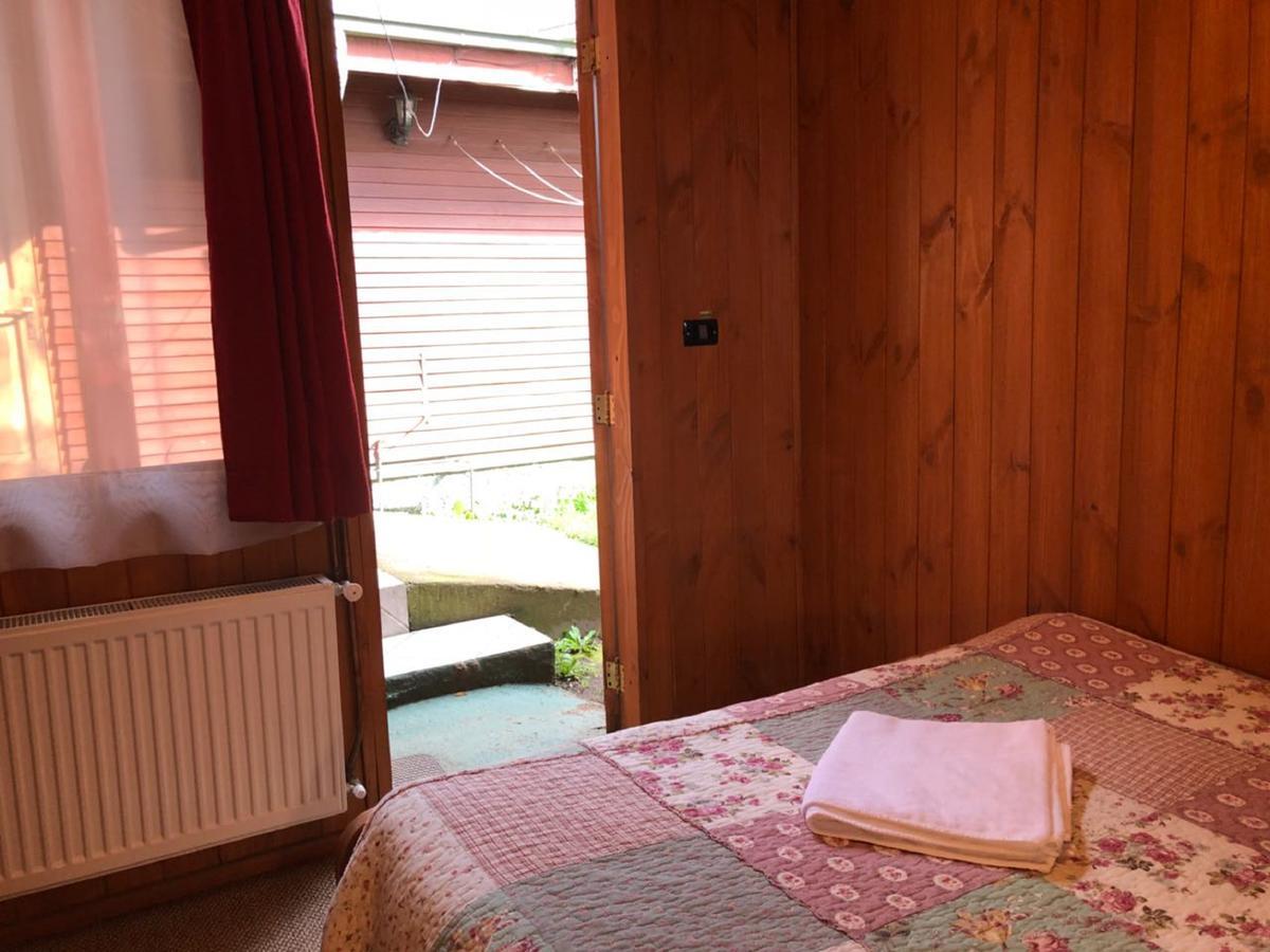 Hostal El Nogal Пукон Екстер'єр фото